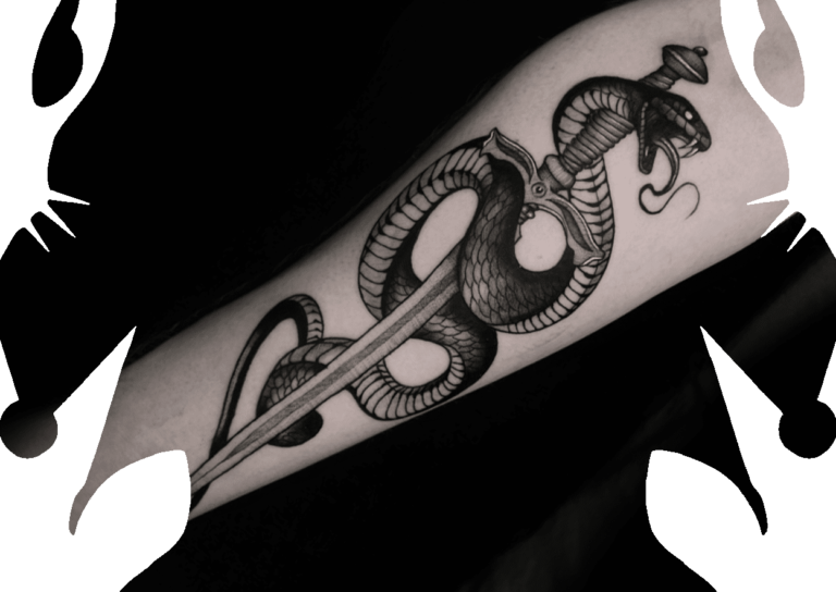 snake and sword tätowierung