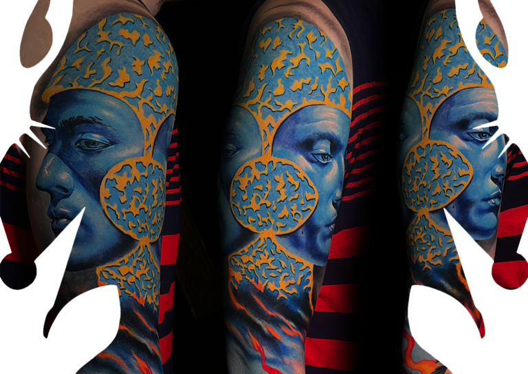 Photorealistic tattoo about an old god, on our client's full upper arm. Toroktattooartnew made this fantastic tattoo